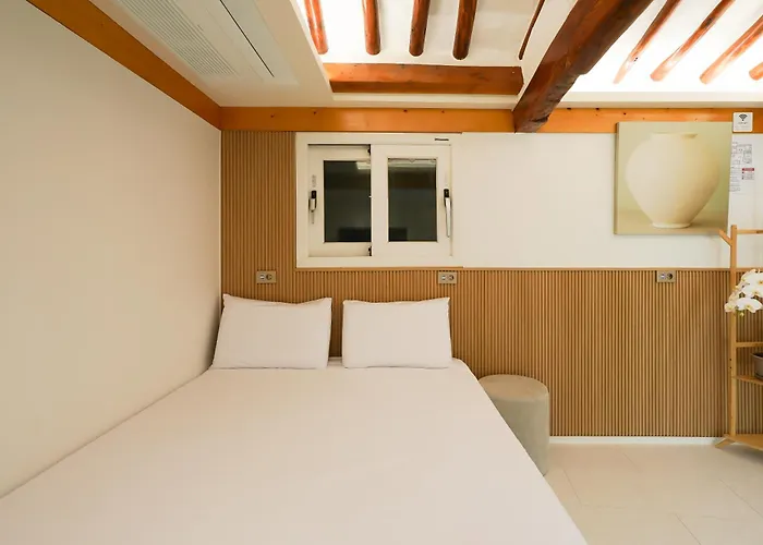 Luxury Traditional Hanok Private Entire , Dalmaji * Seoel