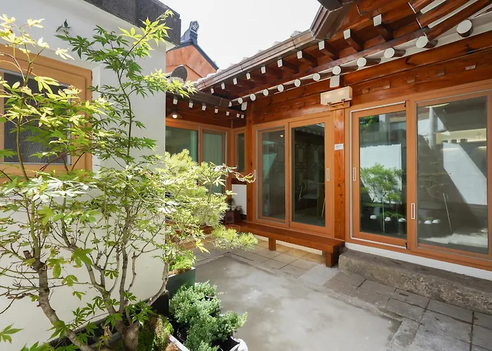 Luxury Traditional Hanok Private Entire , Dalmaji Seoel